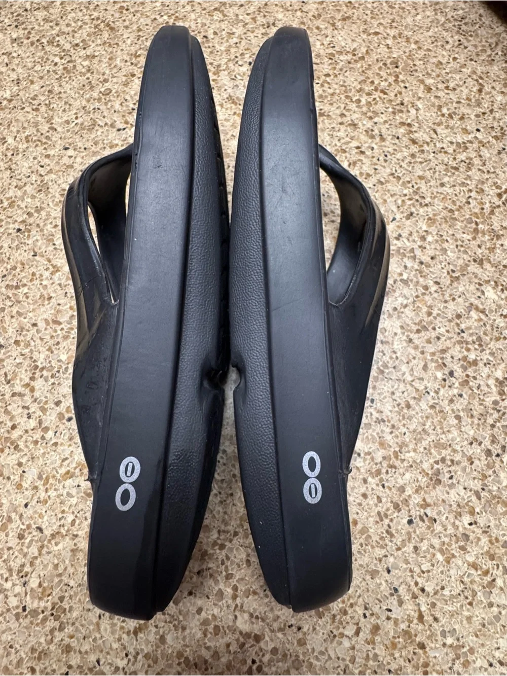 OOFOS comfort focused